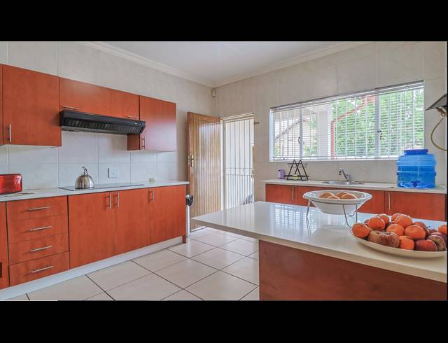 3 BEDROOM FREEHOLD FOR SALE IN RANDHART